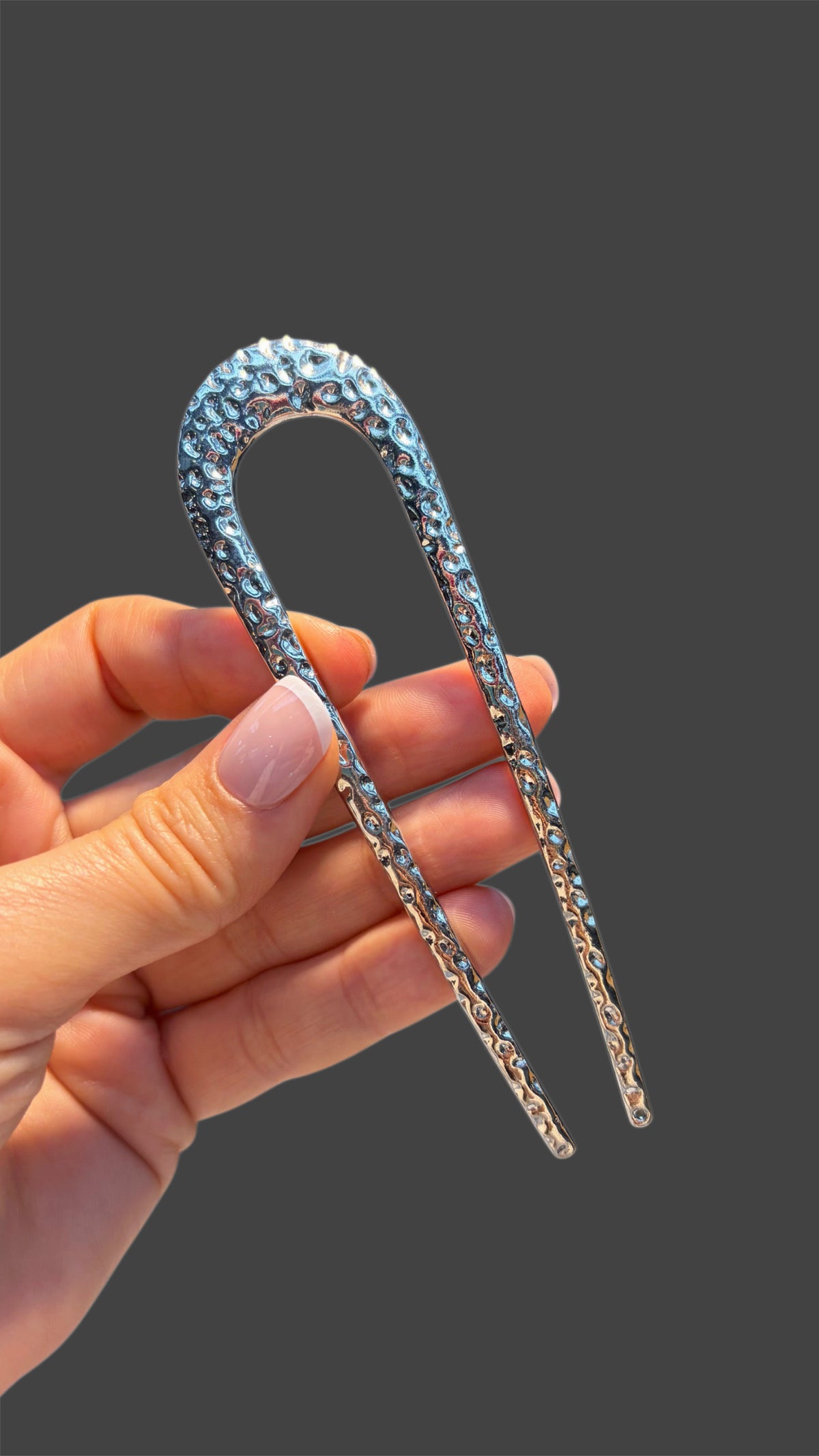 Metal U-Shaped Hair Pin – Elegant Hair Accessory