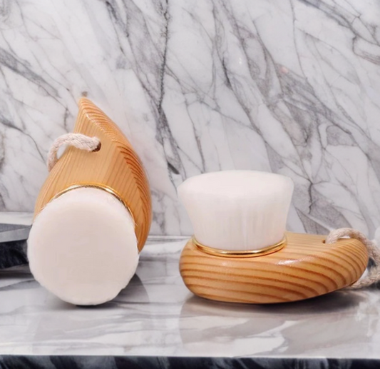 Bamboo Bristle Facial Cleansing Brush image 1