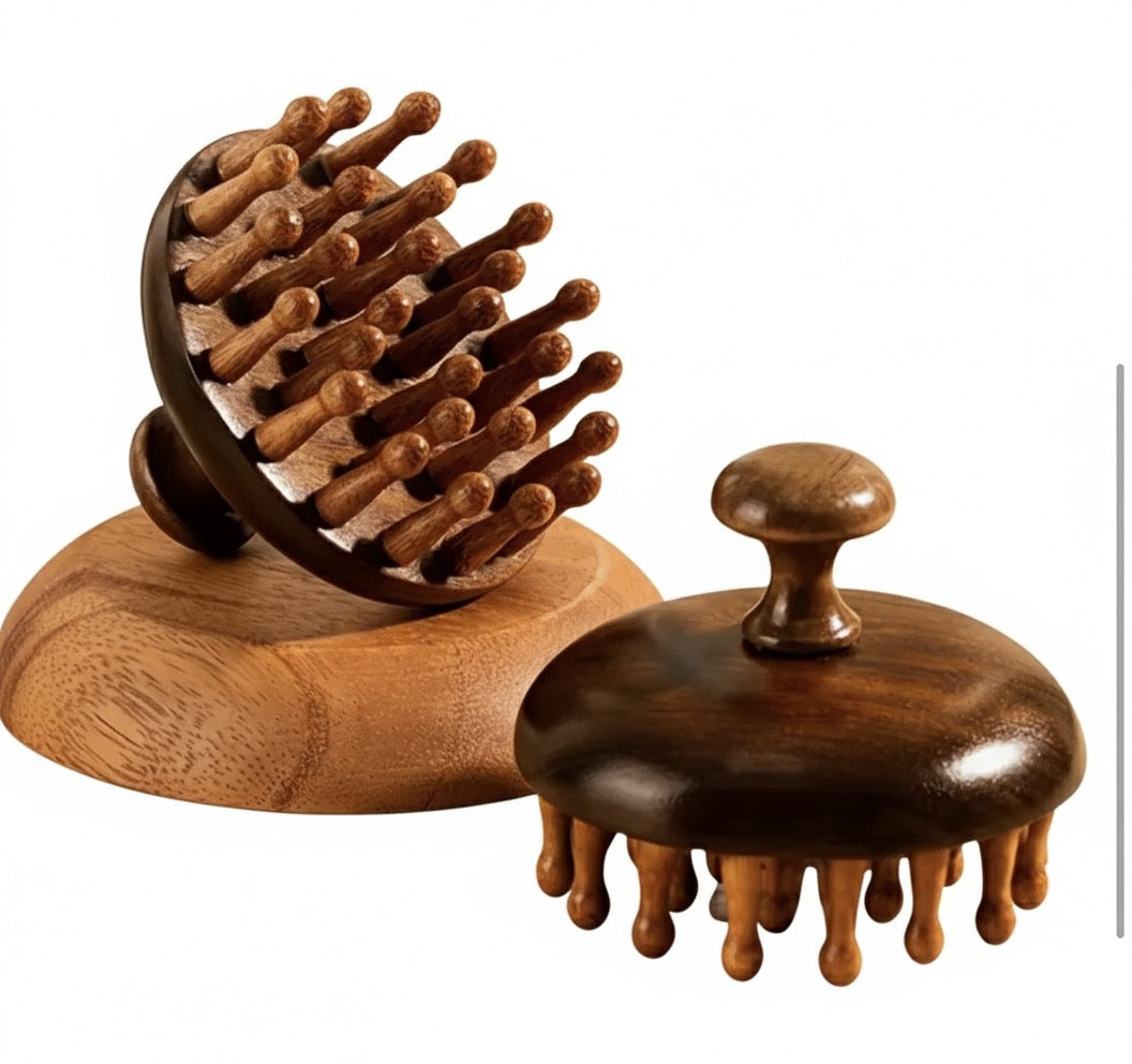 Red sandalwood scalp massage comb image 2
