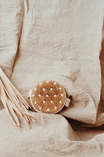 Dry & Wet Bamboo Fiber Massage Brush with Support Points for Dry Brushing image 0