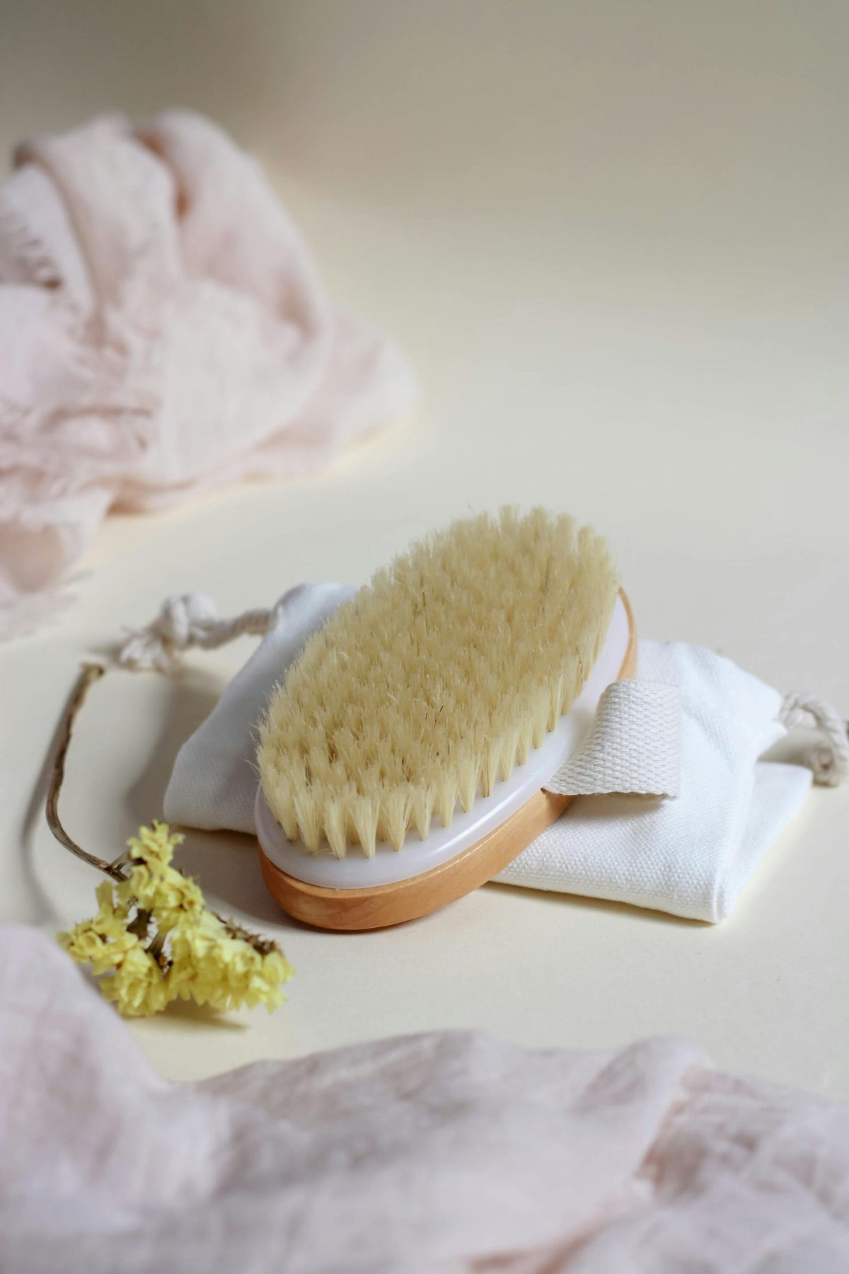 Dry & Wet Bamboo Fiber Body Brush image 1