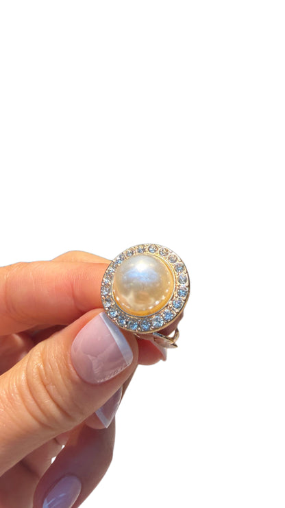 Pearl & Crystal Button Cover – Gold-Tone Decorative Shirt Accessory