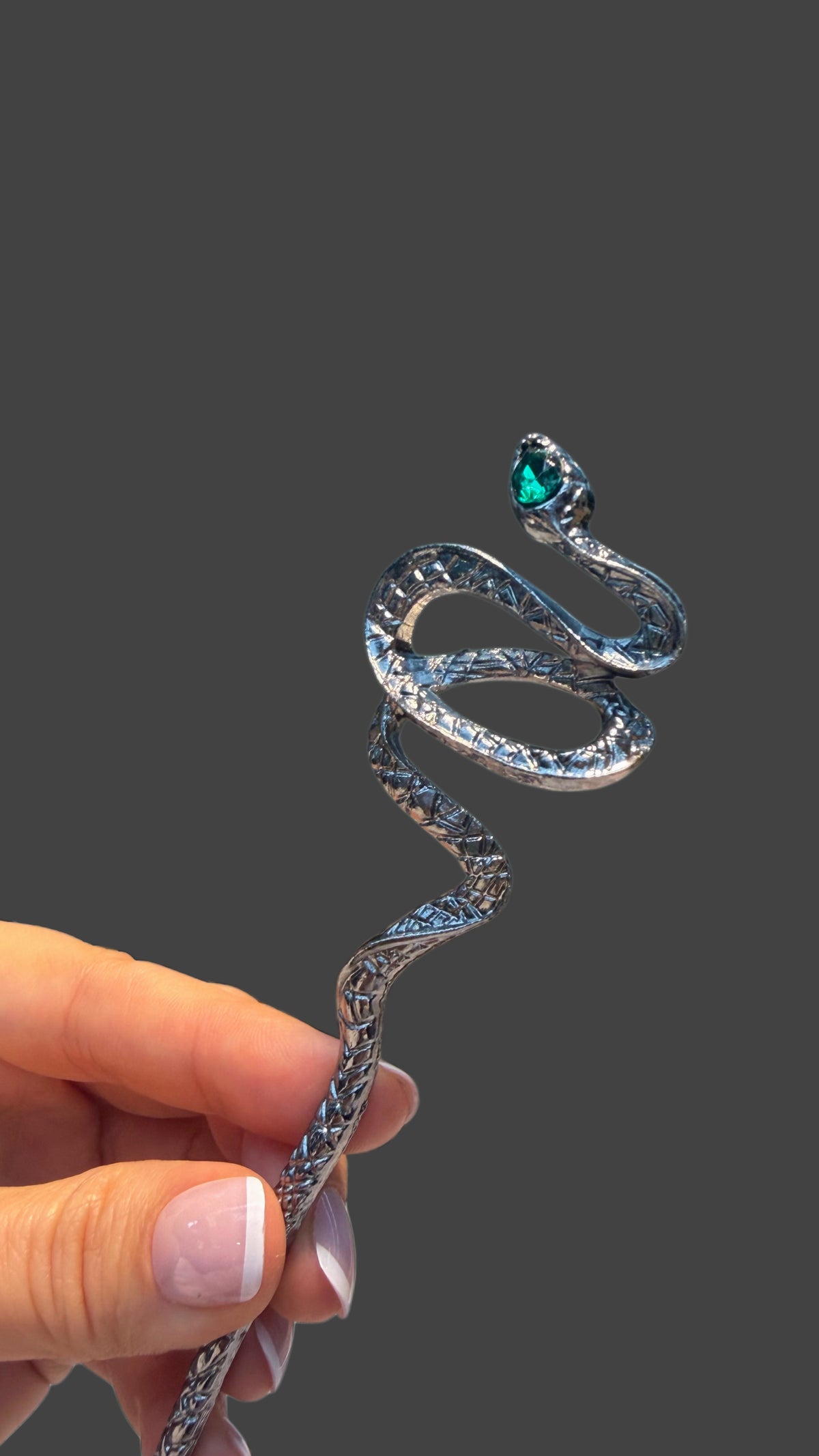 Metal Snake Hairpin with Green Gemstone